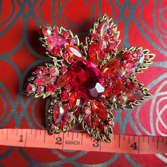 Red Gemstone Ladies Red Exquisite Brooch NWOT - Picture 4 of 9